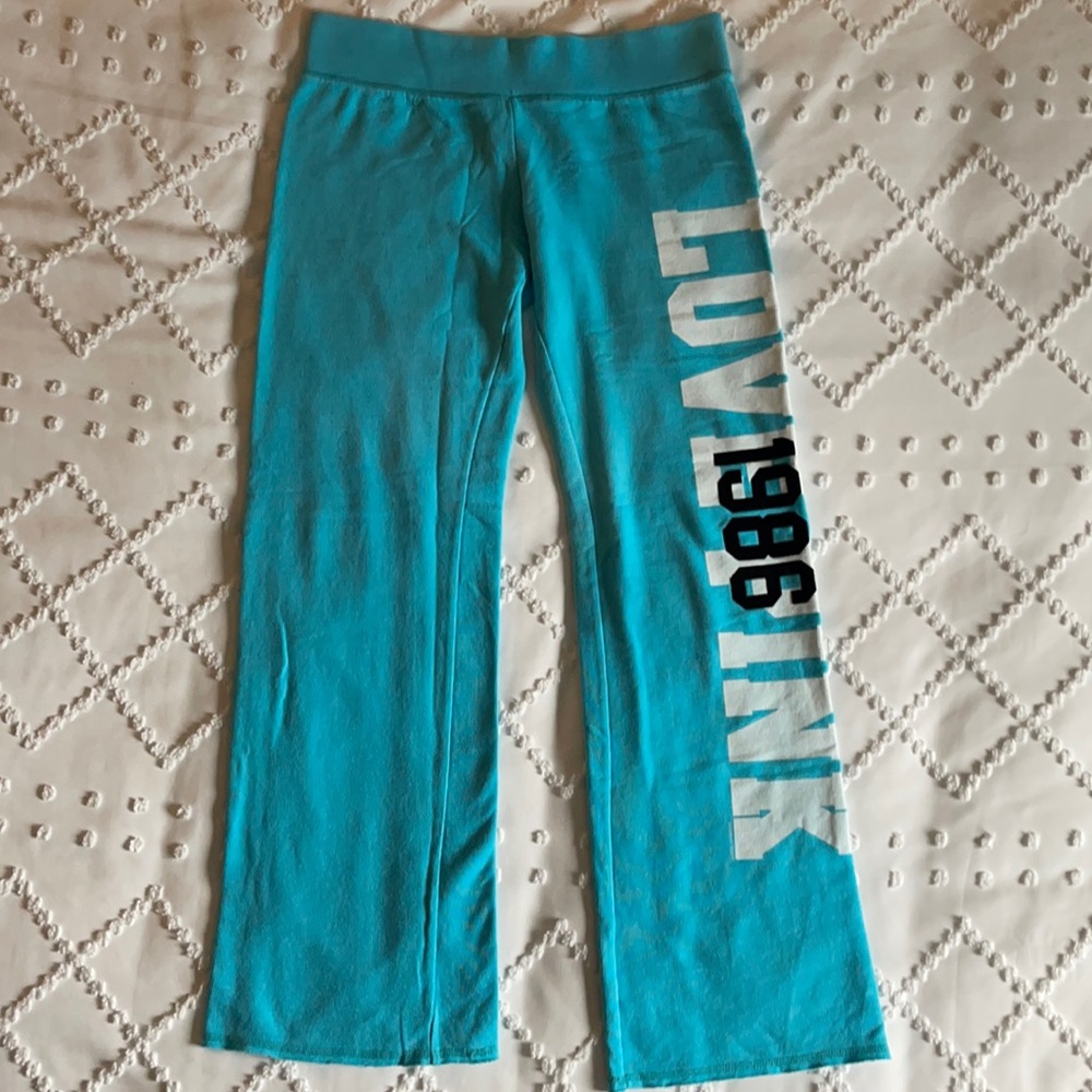 Victoria’s Secret Pink Sweatpants Blue size medium